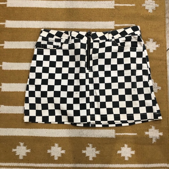 Urban Outfitters Dresses & Skirts - Urban outfitters Checker skirt